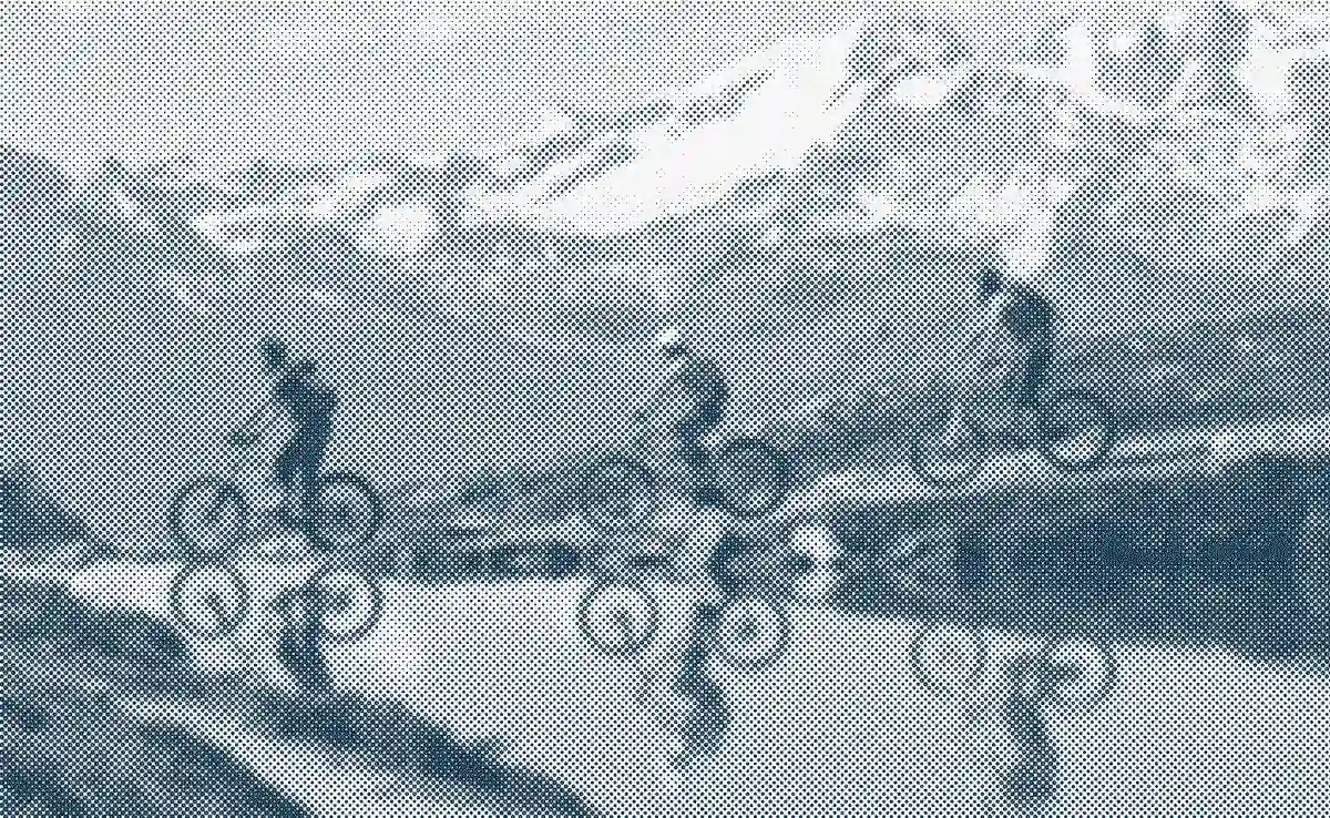 Trois personne à vélo
